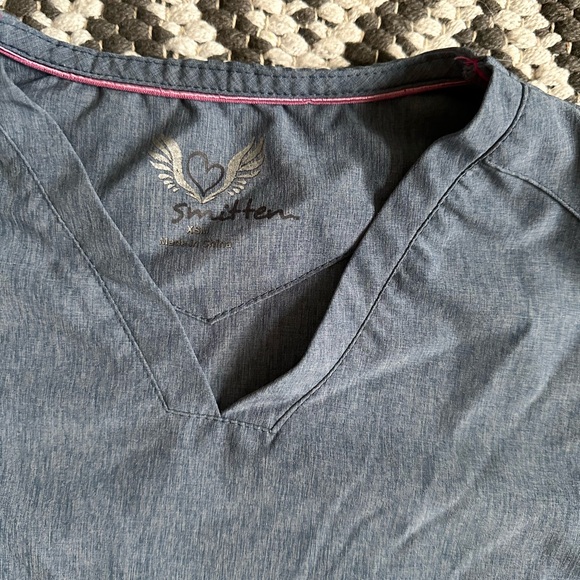 Smitten Scrub Top - Picture 3 of 3